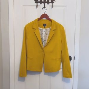 Golden yellow blazer